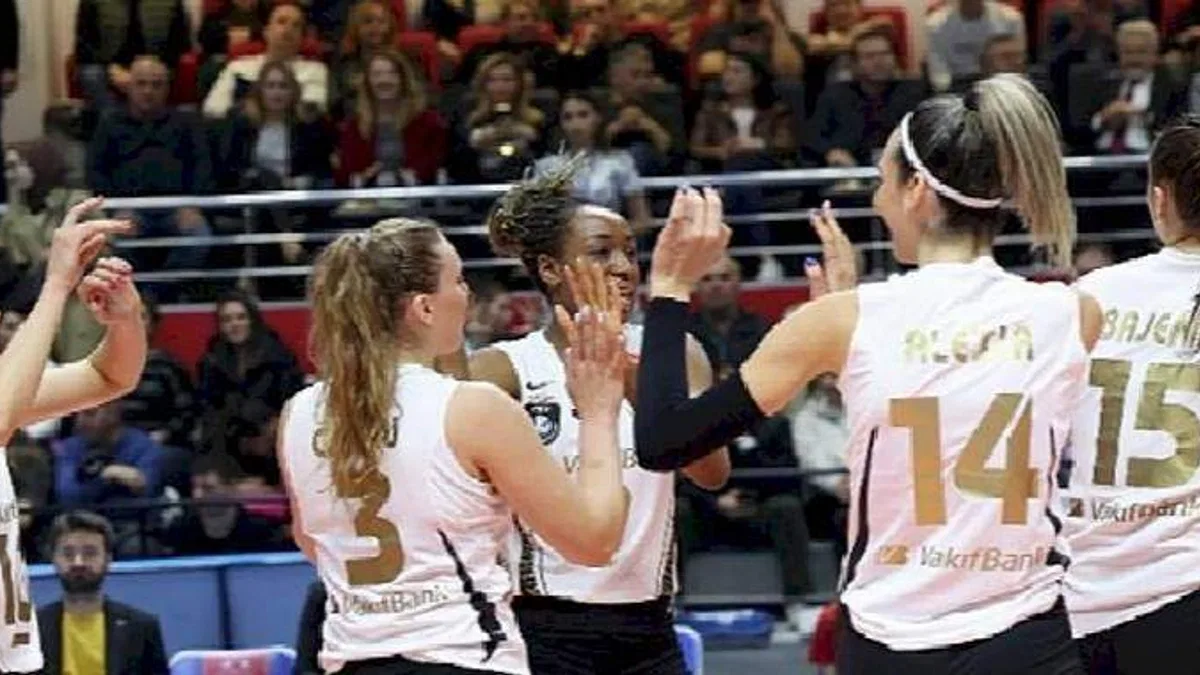 VakıfBank, Nilüfer Belediyespor'a set vermedi