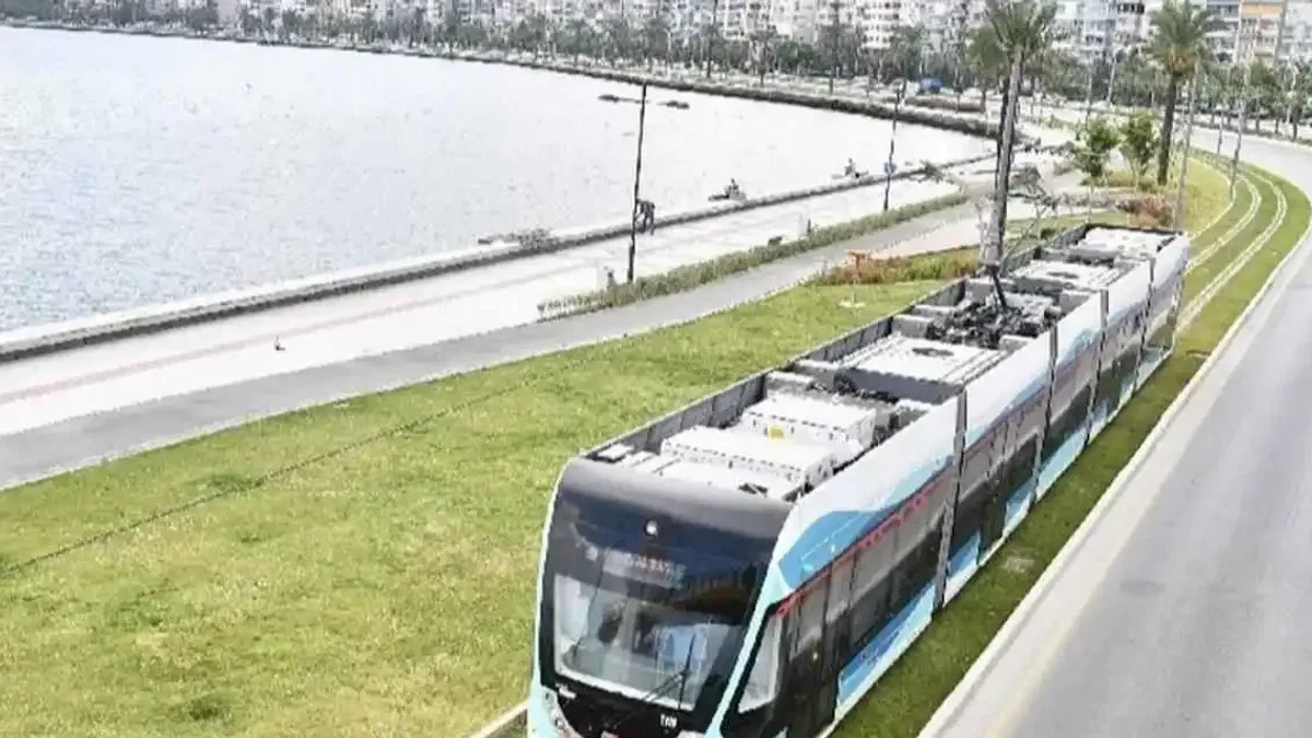 Konak Tramvayı'nda arızaya geçici düzenleme