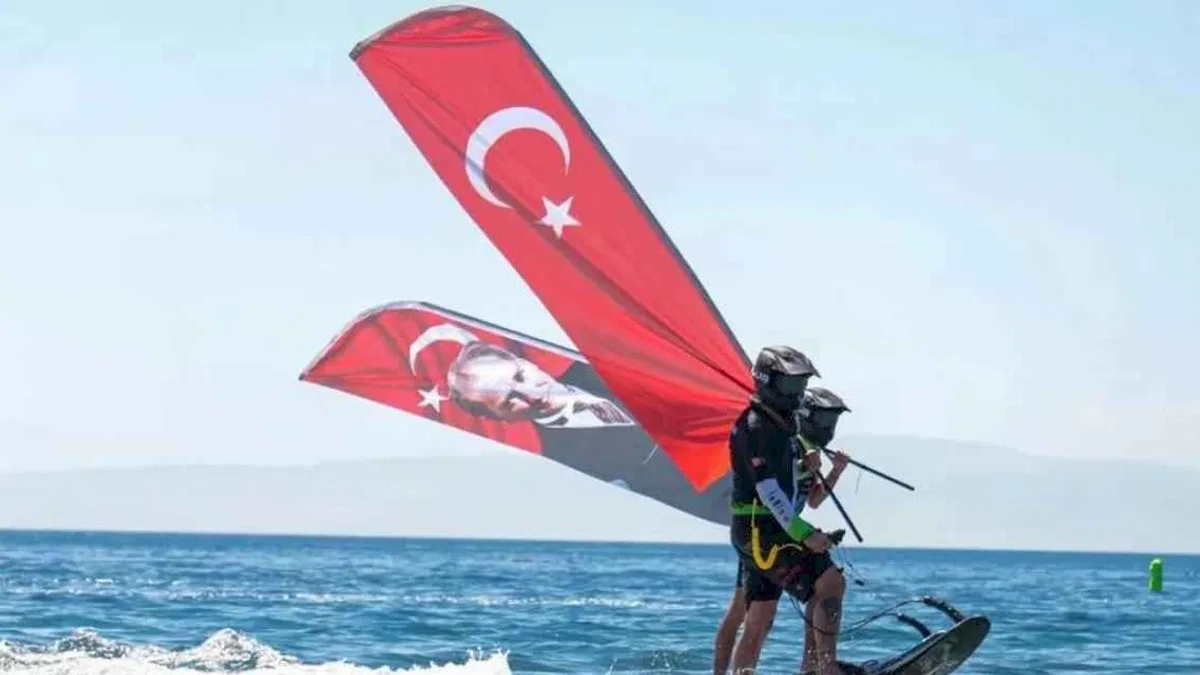 Bursa Gemlik Körfezi’nde su şöleni