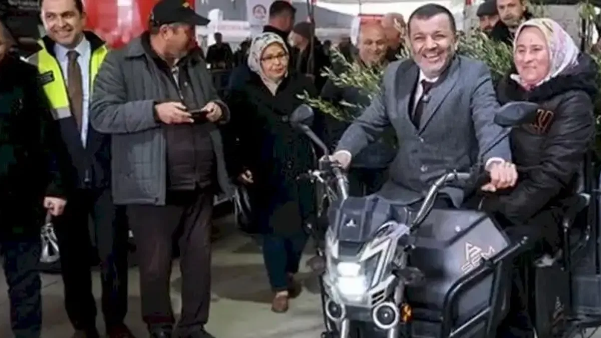 Denizli'de Honazlı üreticiye 4 bin 236 zeytin fidanı