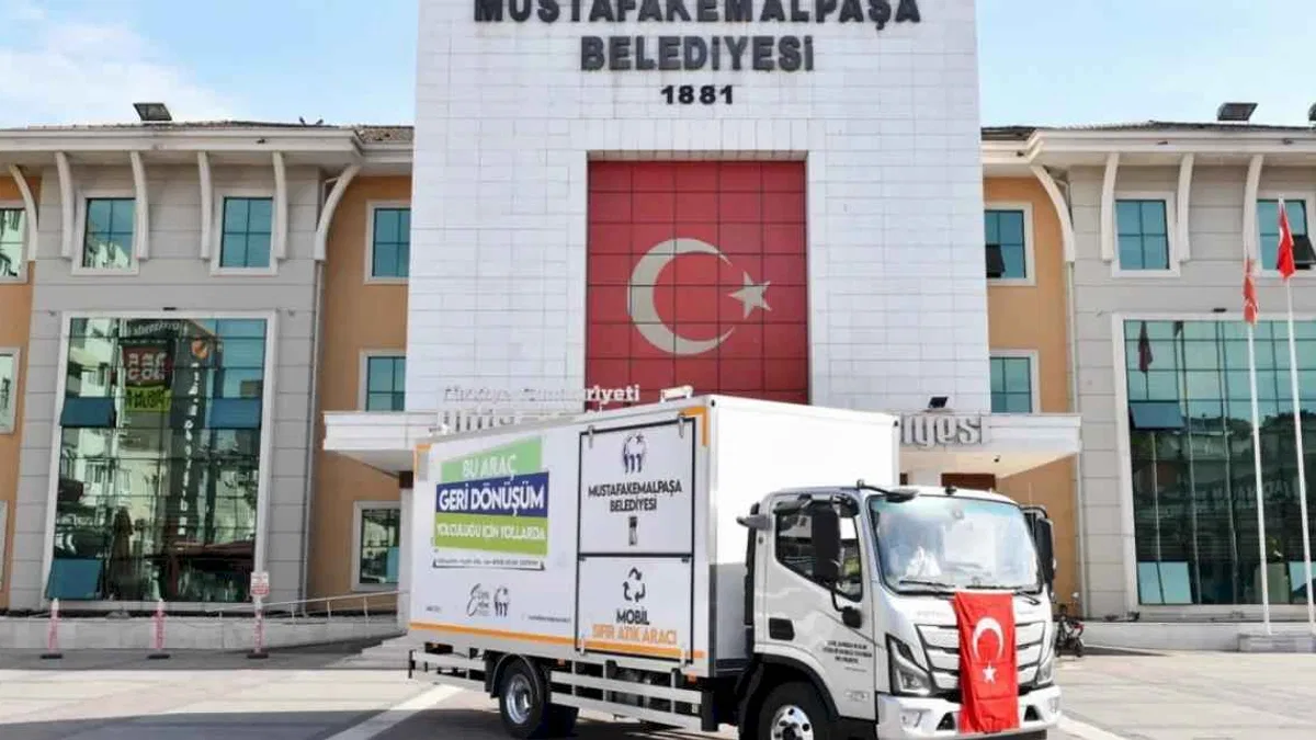 Bursa Mustafakemalpaşa 7 ay sonra hibe araca kavuştu