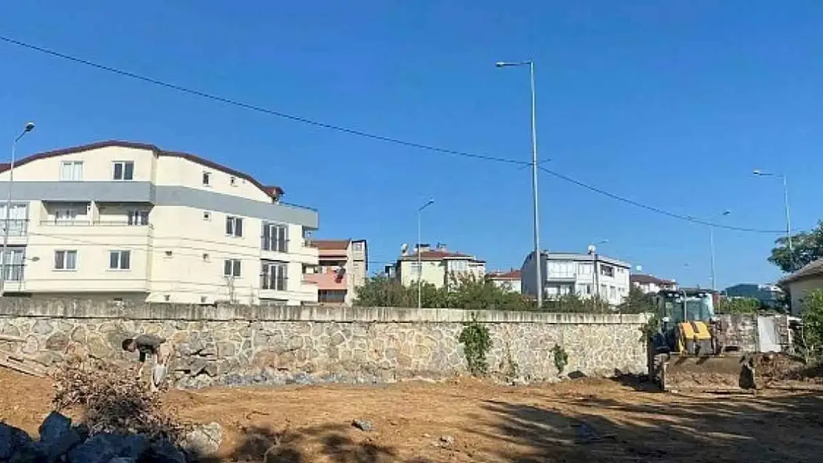 Eskihisar feribot yolu genişletiliyor