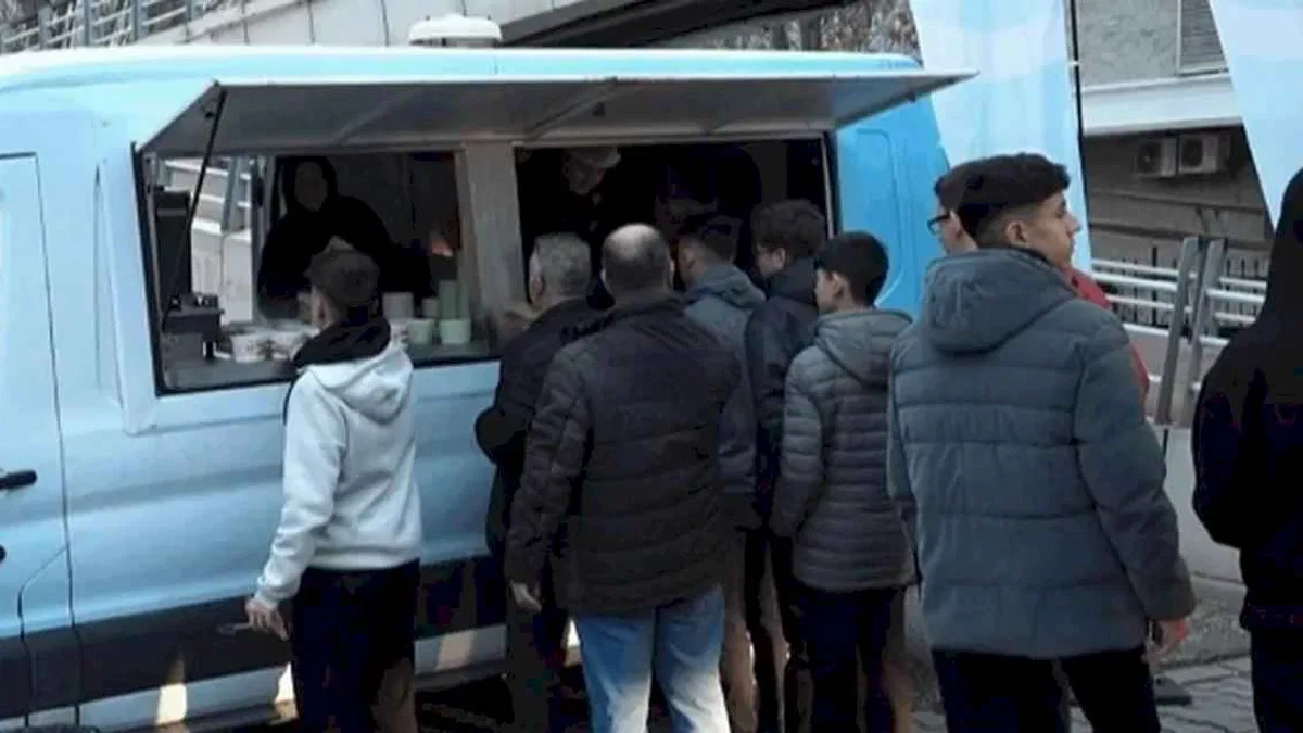 Balıkesir'de “Günaydın Çorbası” 25 bin kişinin içini ısıttı