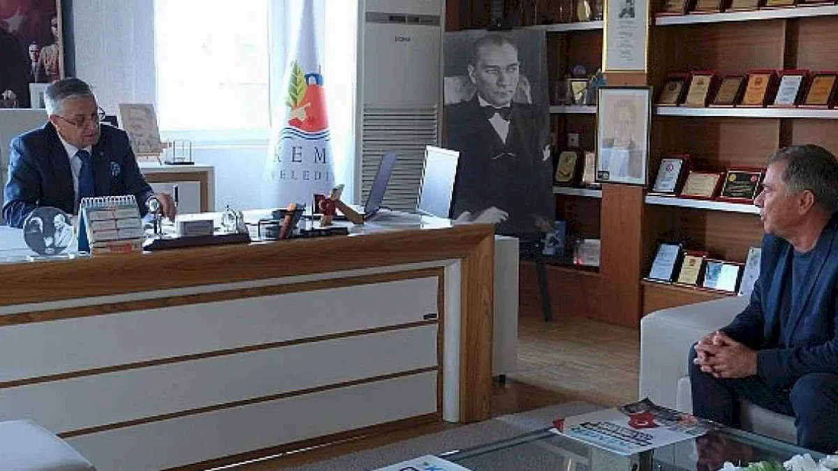 Öniz'den Başkan Topaloğlu'na ziyaret