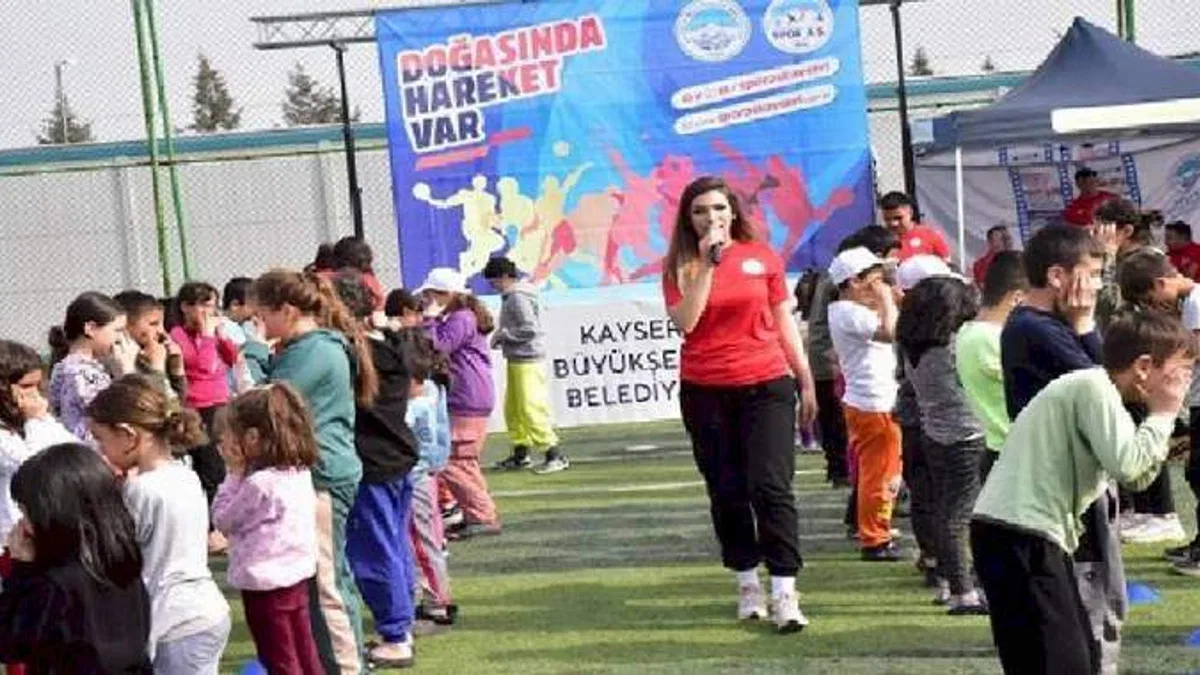 Depremzede çocuklara spor terapisi