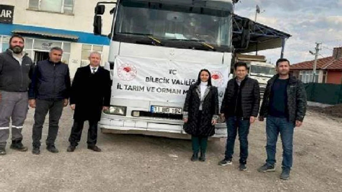Bilecik’ten deprem bölgesine 7 TIR yem desteği