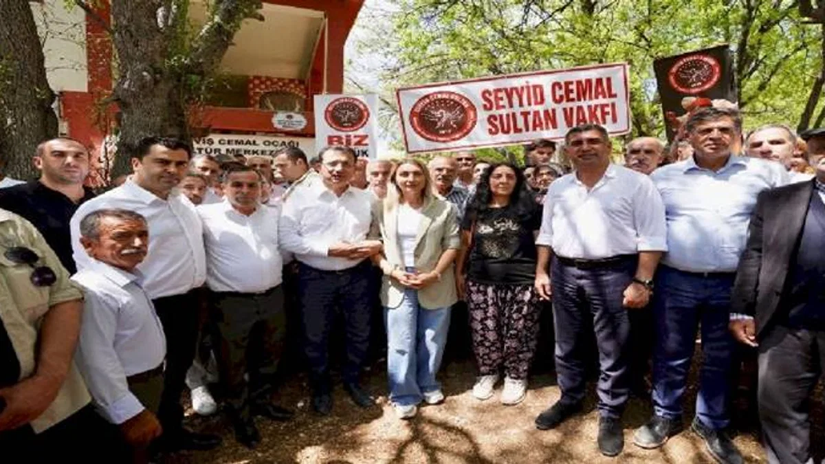 İmamoğlu çiftinden 'Sarı Saltık' ziyareti