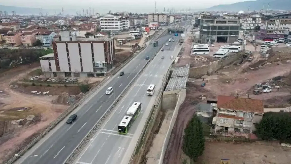 Kaşkaldere Kavşağı'nda ilave köprüye kiriş