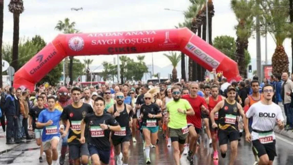 Başarılı atlet bu kez İzmir'den 'Işık' yaktı