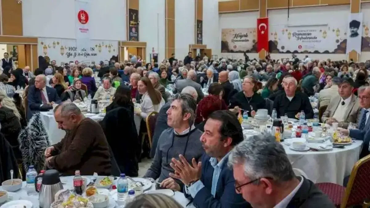 Ankara'da şehit aileleri ve gaziler onuruna iftar programı düzenlendi