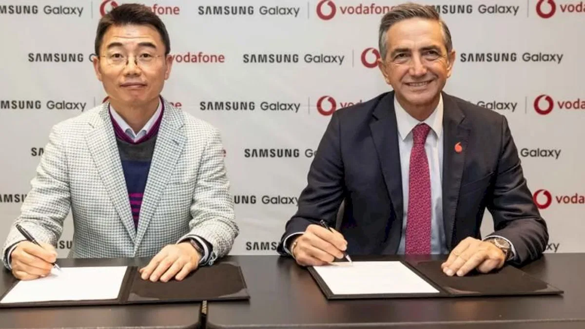 Vodafone ve Samsung’dan YENİ 5G’li Cihaz İşbirliği