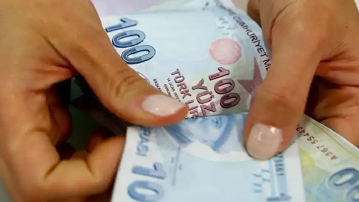 Emeklilere İhtiyaç Kredisi Müjdesi! 80.000 TL'ye Kadar Kredi Desteği Nasıl Alınır?