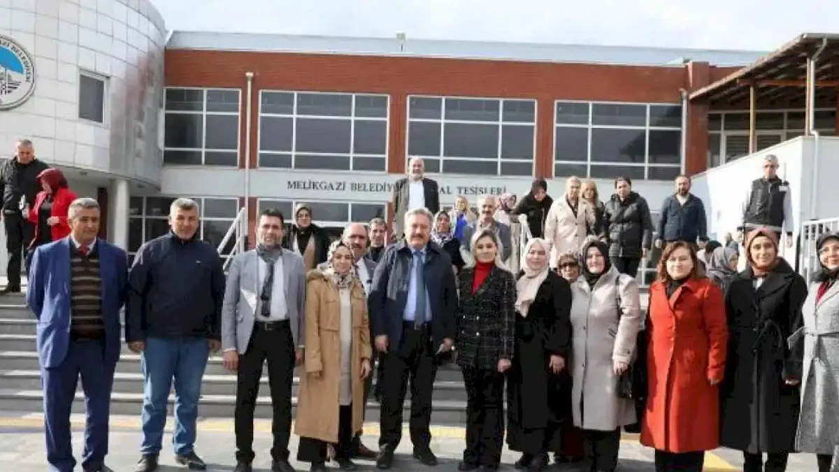 Başkan Palancıoğlu, Danışmentgazi Mahallesinin kadınlarıyla buluştu