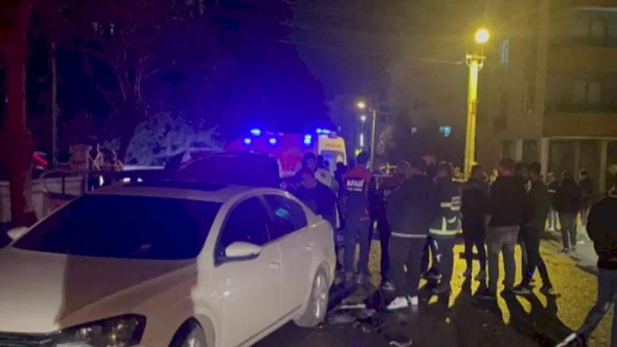 Adıyaman'da kaza! Kafa kafaya çarpıştılar