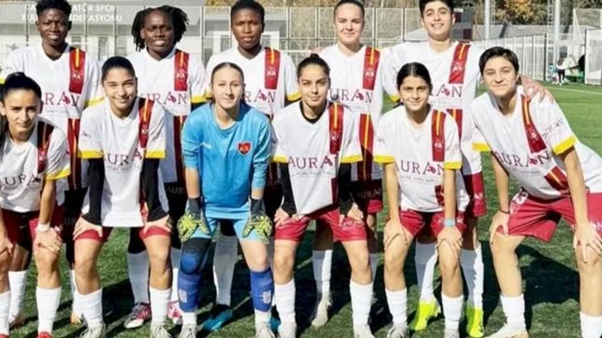 Auran Kayseri Kadın Futbol Kulübü'nden namağlup başarı