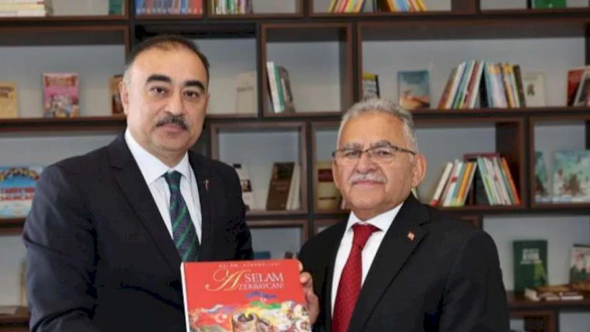 Memduh Büyükkılıç Azeri Büyükelçi'yi ağırladı