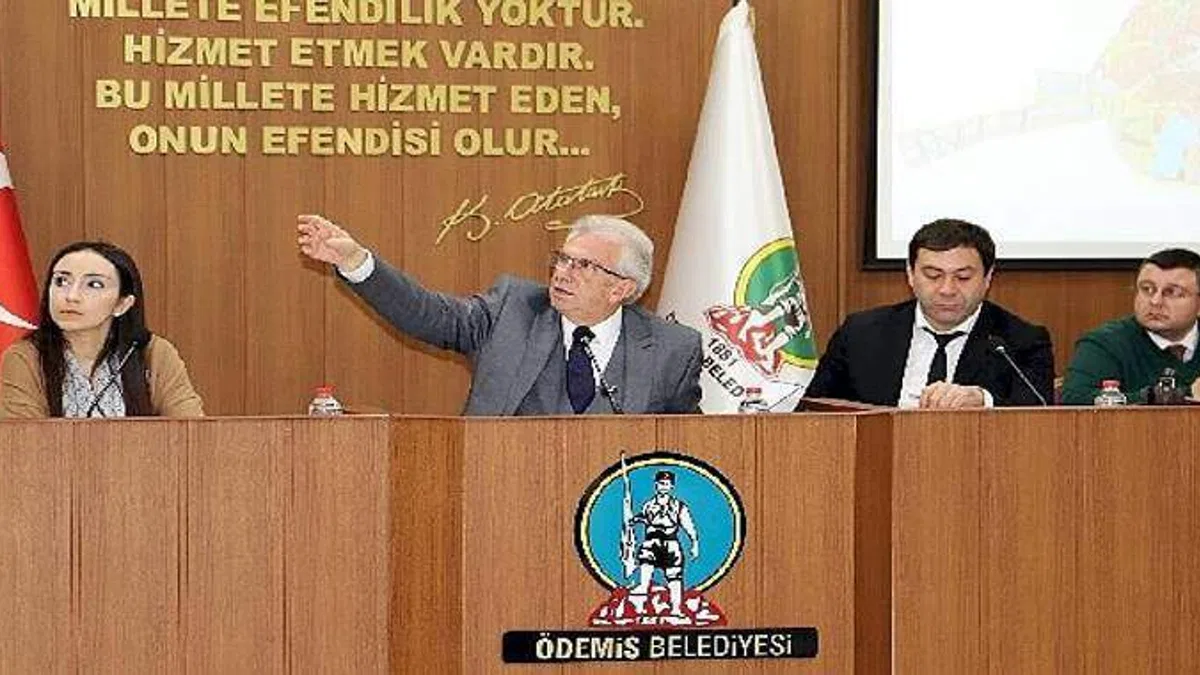 Ödemiş'e yeni yıl müjdesi: Spor Salonu ve Yüzme Havuzu