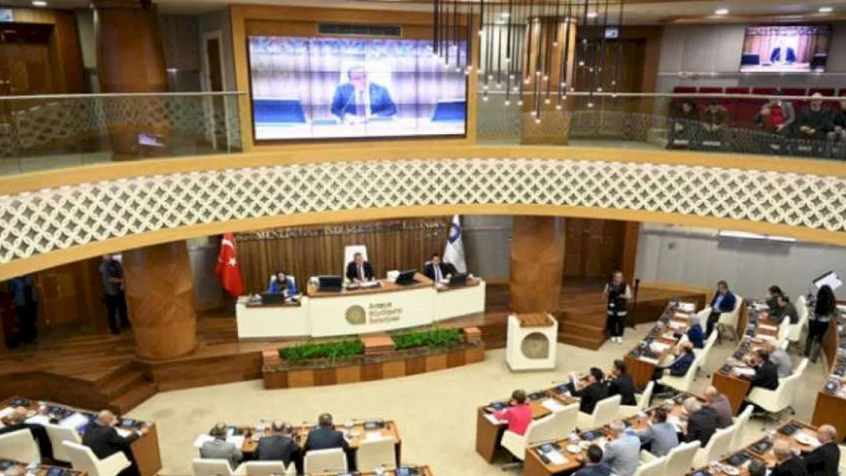 Antalya Büyükşehir’den toplu ulaşımı rahatlatacak karar