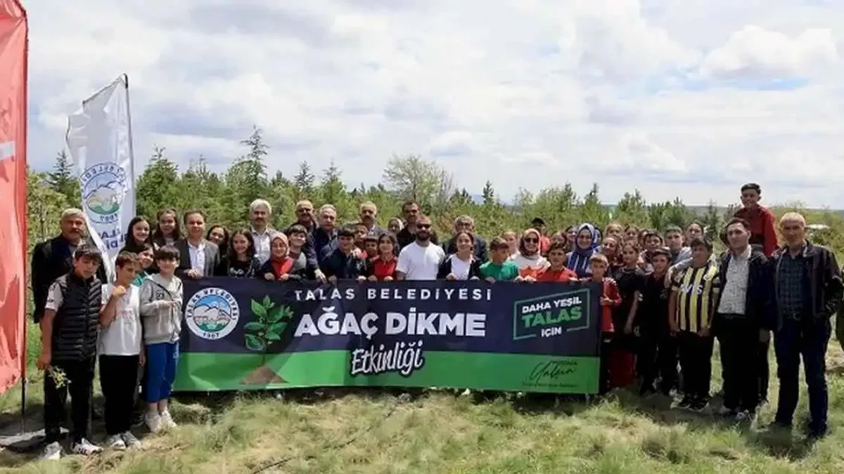 Kayseri Talaslı çocuklar geleceğe fidan dikti