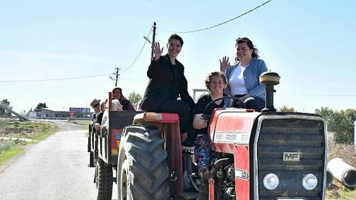Dünya Kadın Çiftçiler Günü'nde Ahi Evren Mahallesi'nde anlamlı buluşma.