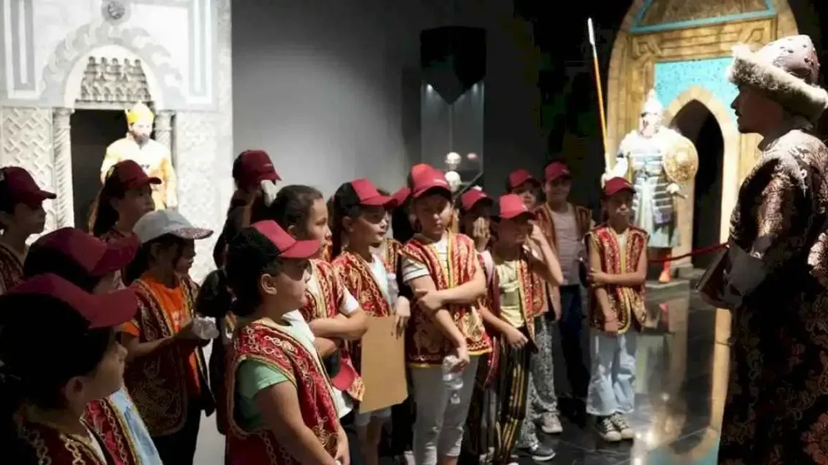 Konya’da 3 bin öğrenci 6 tarihi mekanda 6 tarihi karakteri tanıyor