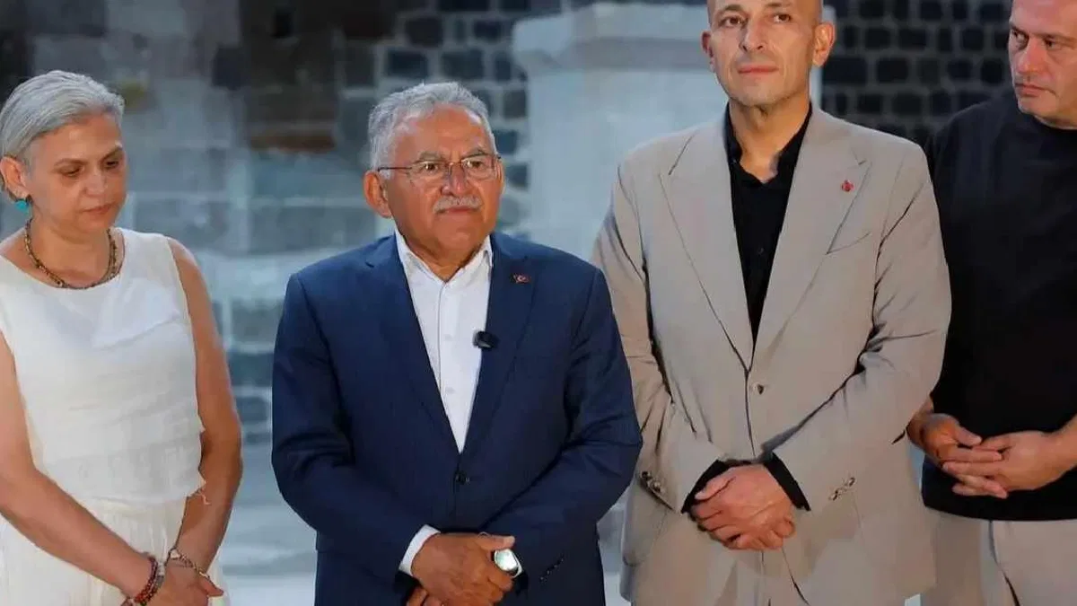 Kayseri'de 500 yüzyıllık tarihi Bedesten'e sıkı takip