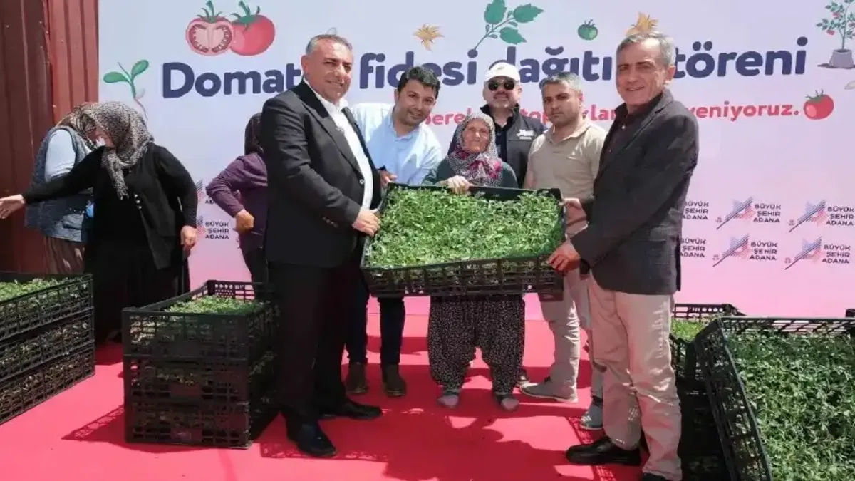 Adana Büyükşehir üreticiyi destekliyor