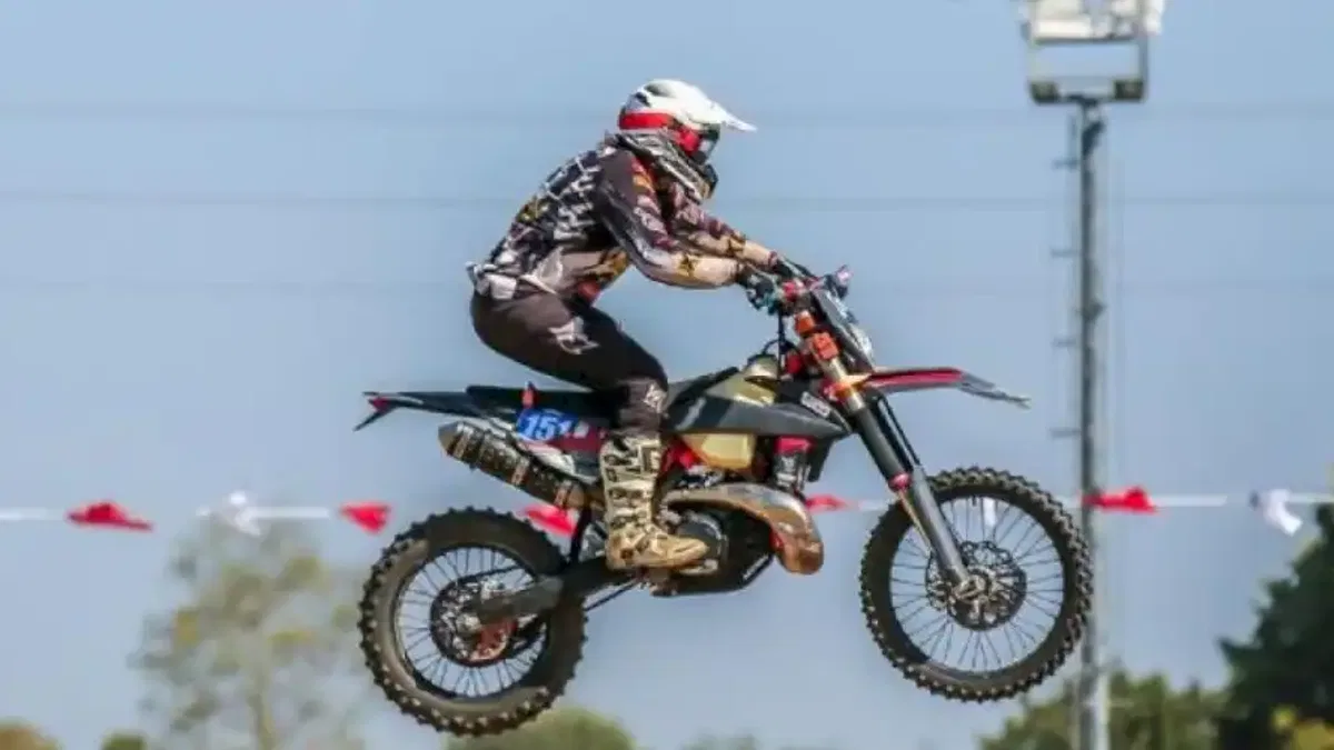 Enduroda kupalar sahiplerini buldu