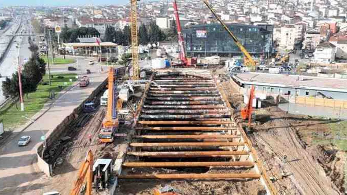 Kocaeli Derince'de iki TBM kuruluma hazırlanıyor