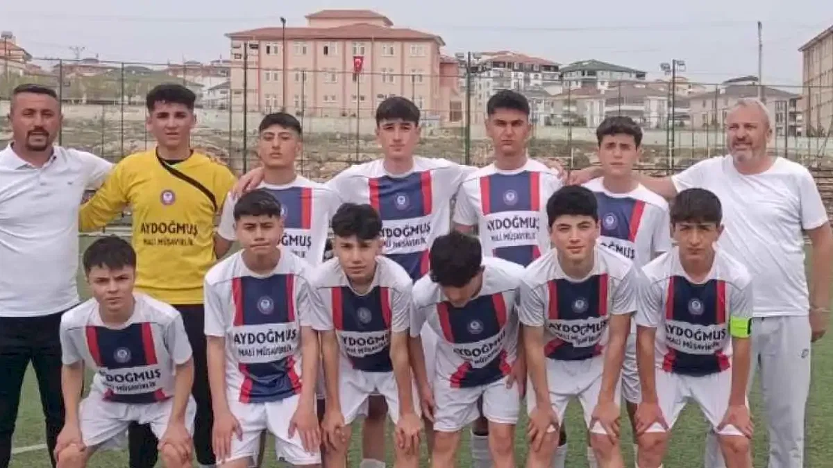 Akdağmadeni Gücü Spor U15 Liginde ilk maçına çıktı