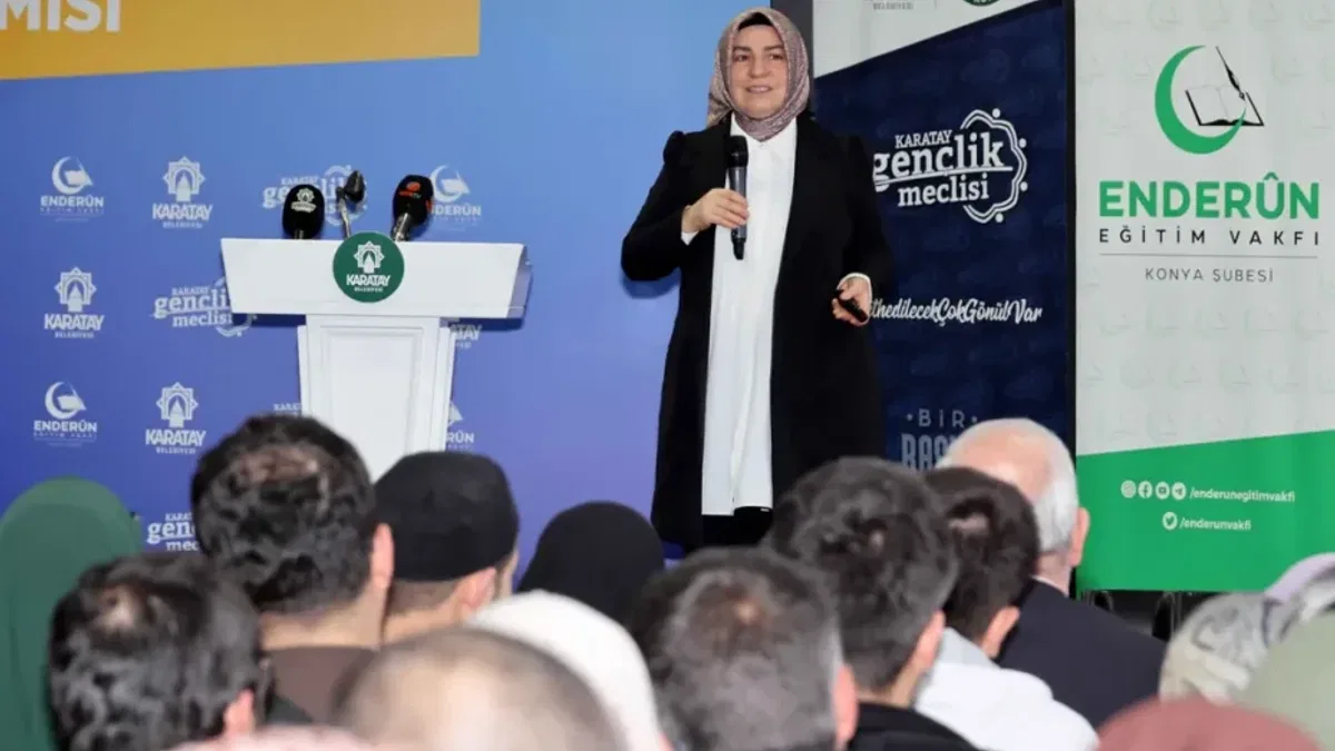 Konya Karatay'da aile akademisi eğitimlerine devam