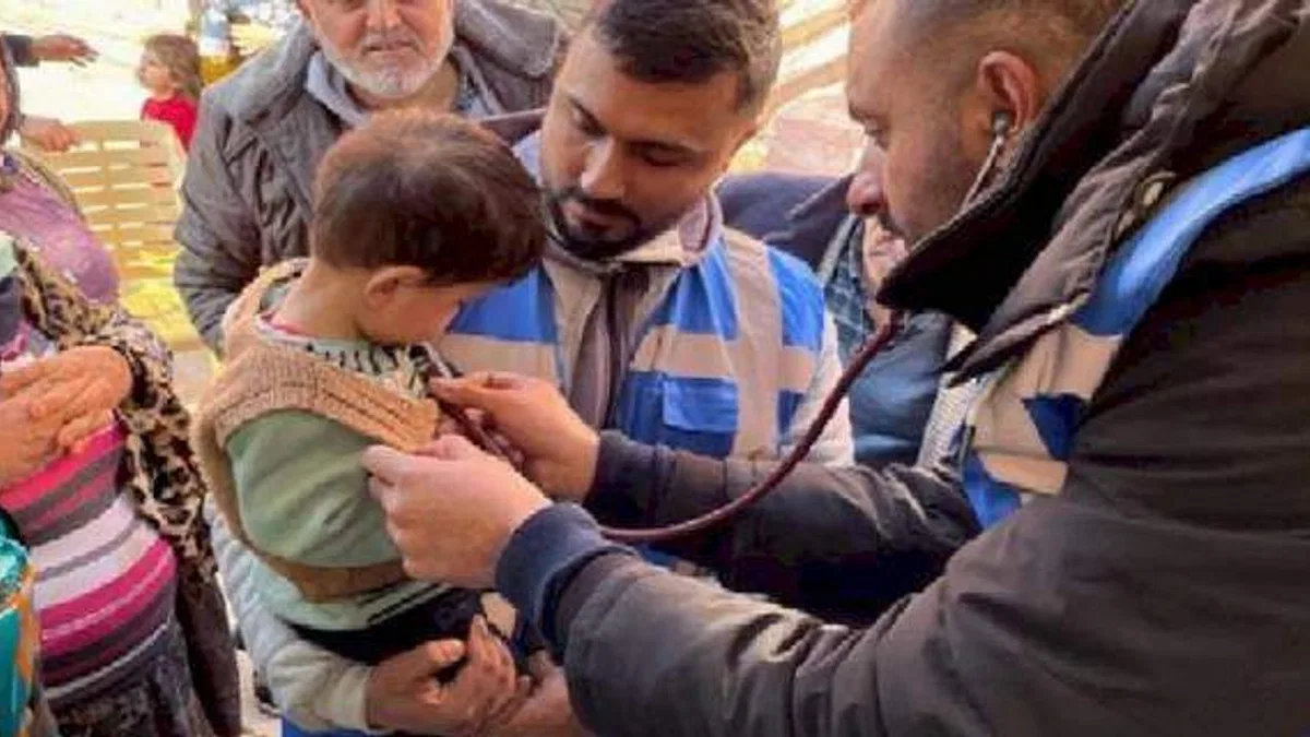 Kocaeli'den gönüllü doktorlarla Hatay'da sağlık hizmeti