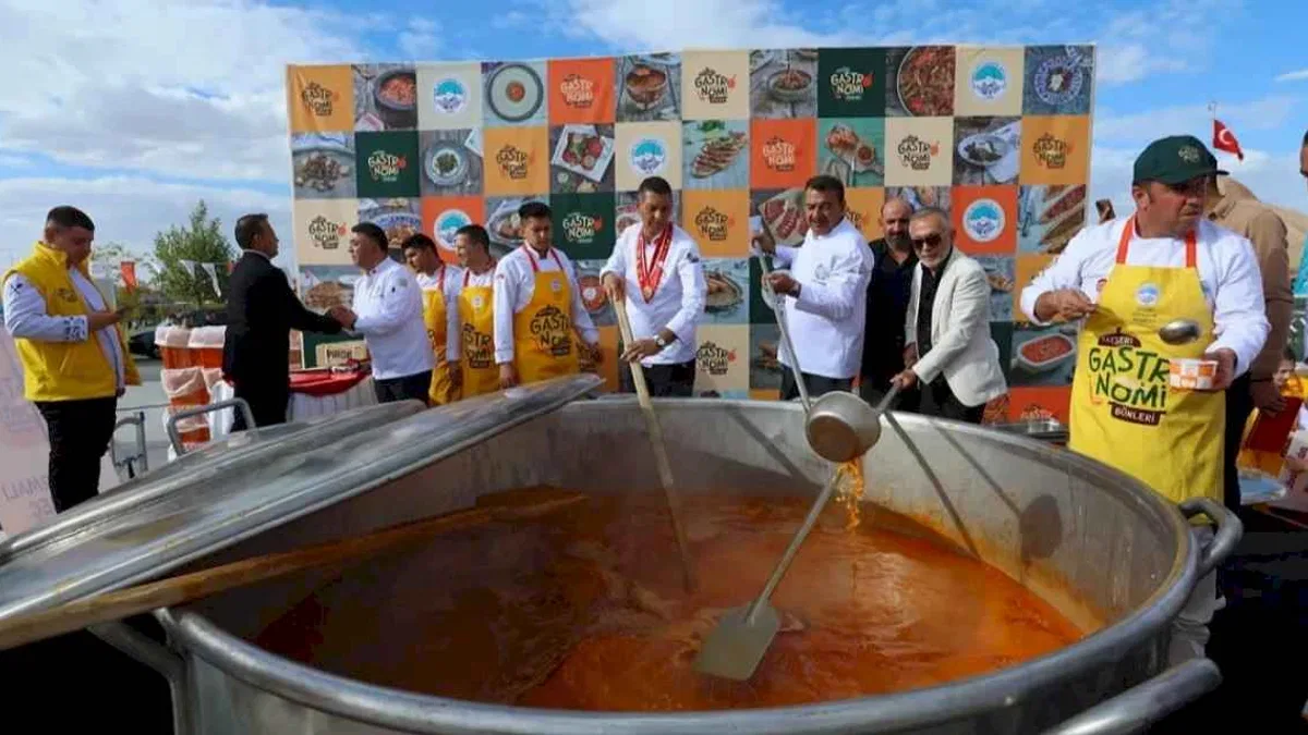 Kayseri'de gastronomi şöleni başladı