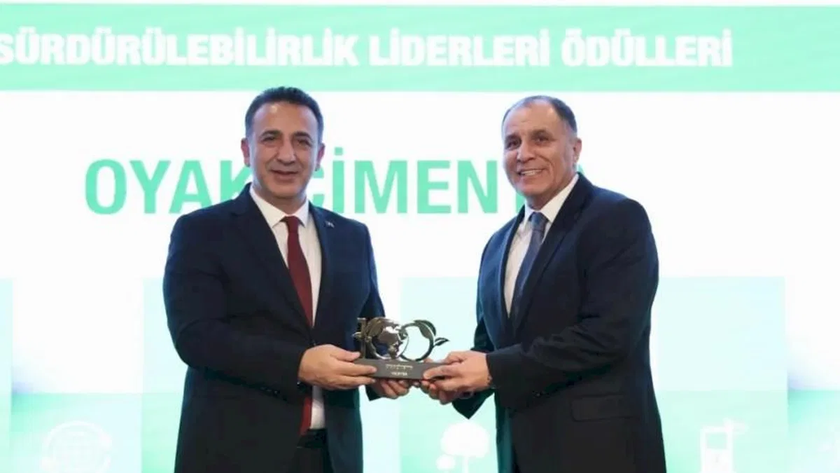 OYAK Çimento’ya 'Sürdürülebilirlik Liderleri' Ödülü