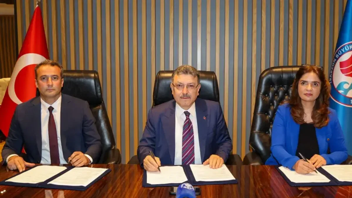Trabzon Büyükşehir’den Gümüşhane’ye kültürel destek