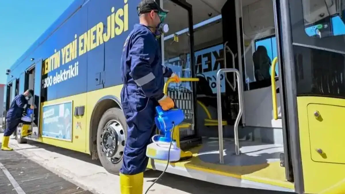 Mersin’de toplu taşımada hijyen ve güvenlik seferberliği