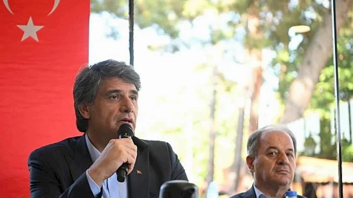 Öztürk ve Kocaman Muhtarlarla Bir Araya Geldiler