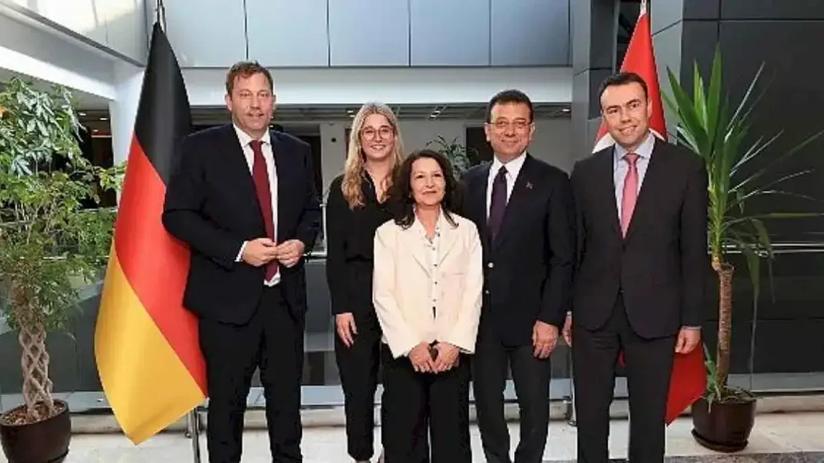 TBB ve İBB Başkanı Ekrem İmamoğlu, Alman Sosyal Demokrat Partisi Genel Başkanı Lars Klingbeil'i ağırladı