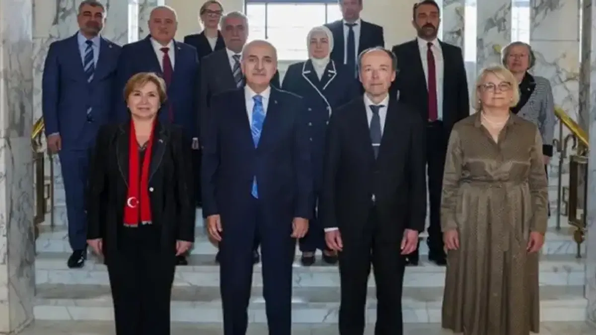 TBMM Başkanı Kurtulmuş, NATO ve bölgesel barış mesajları verdi
