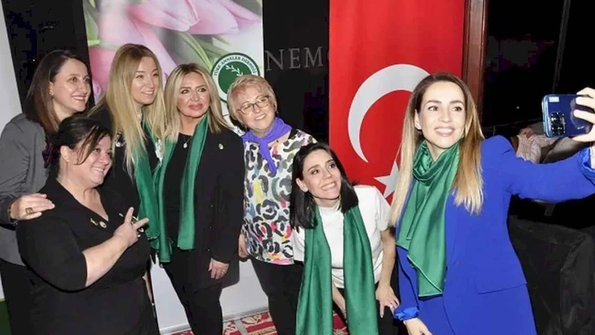 Bursalı annelerden renkli iftar buluşması