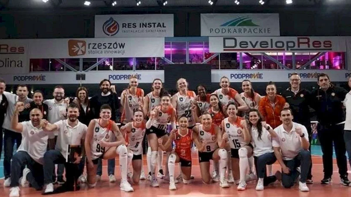 Eczacıbaşı Dynavit adını dörtlü finale yazdırdı!