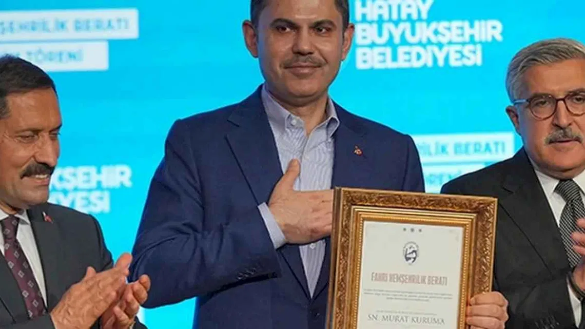 Hatay'dan Bakan Kurum'a hemşehrilik beratı