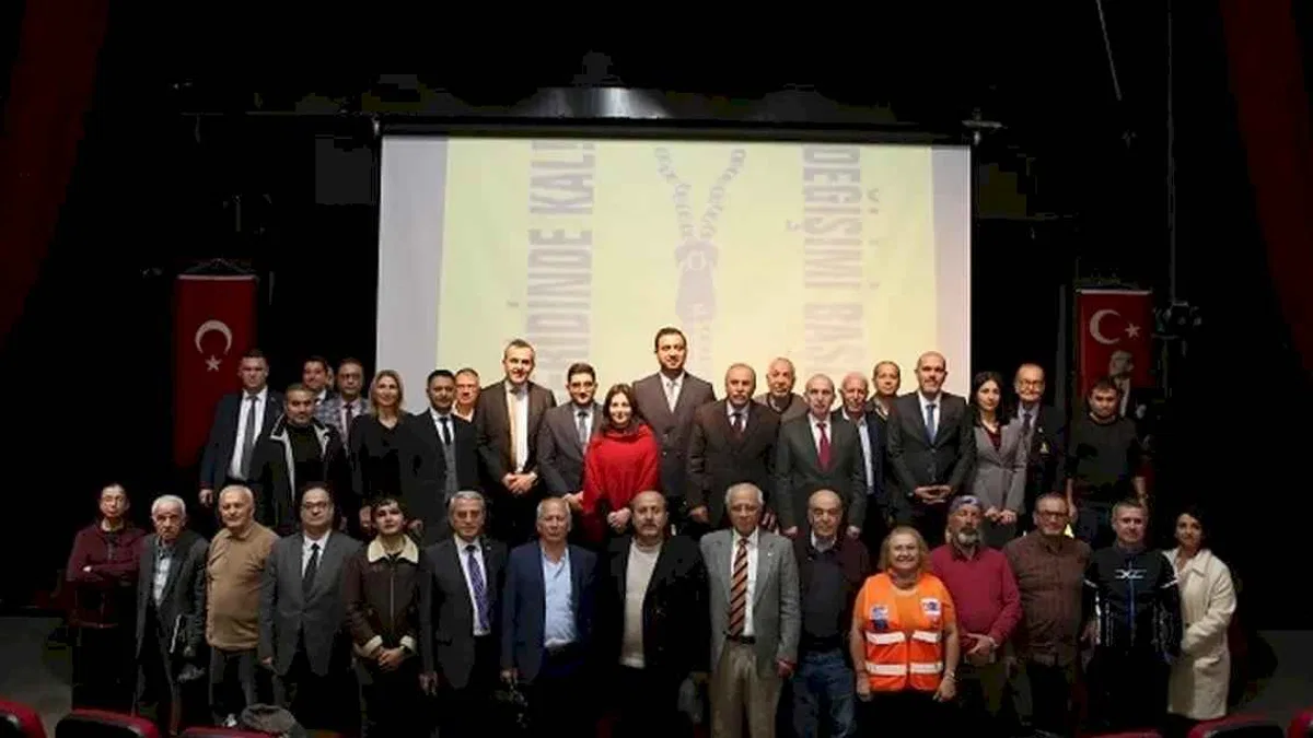 Ankara Kent Konseyi'nden 'şeridinde kal' çalıştayı