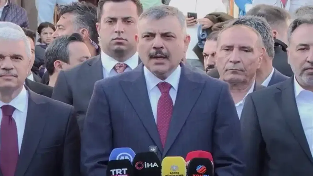 Bakan Çiftçi baba ocağı Konya’da... Güvenlik güçlerine telsizden seslendi