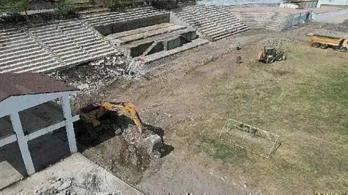 Kumluca Stadyum projesi için ilk kazma vuruldu