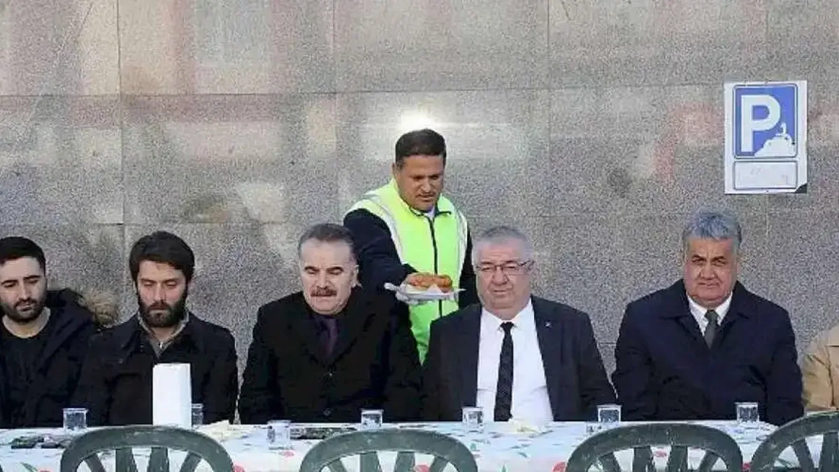 Edremit Belediyesi'nde Eski Başkan Tuncay Kılıç Anıldı