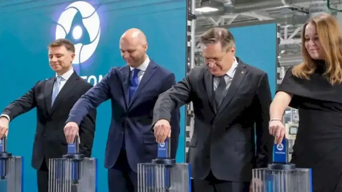 ROSATOM Rusya'nın İlk Lityum-İyon Enerji Depolama Giga Fabrikasını Faaliyete Geçirdi