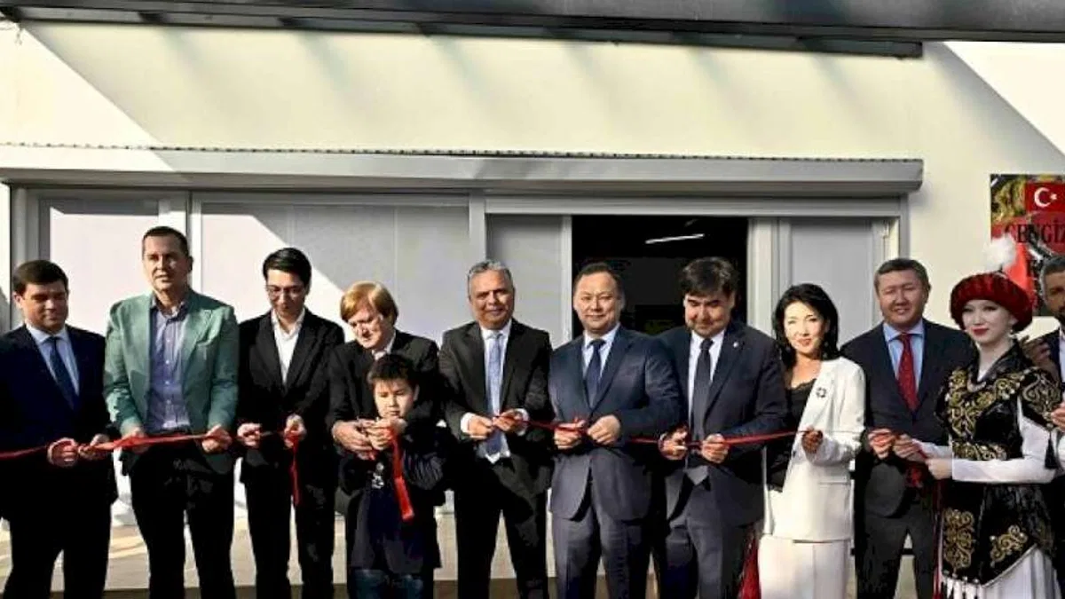 Antalya Muratpaşa'da Cengiz Aytmatov’un anısına kütüphane
