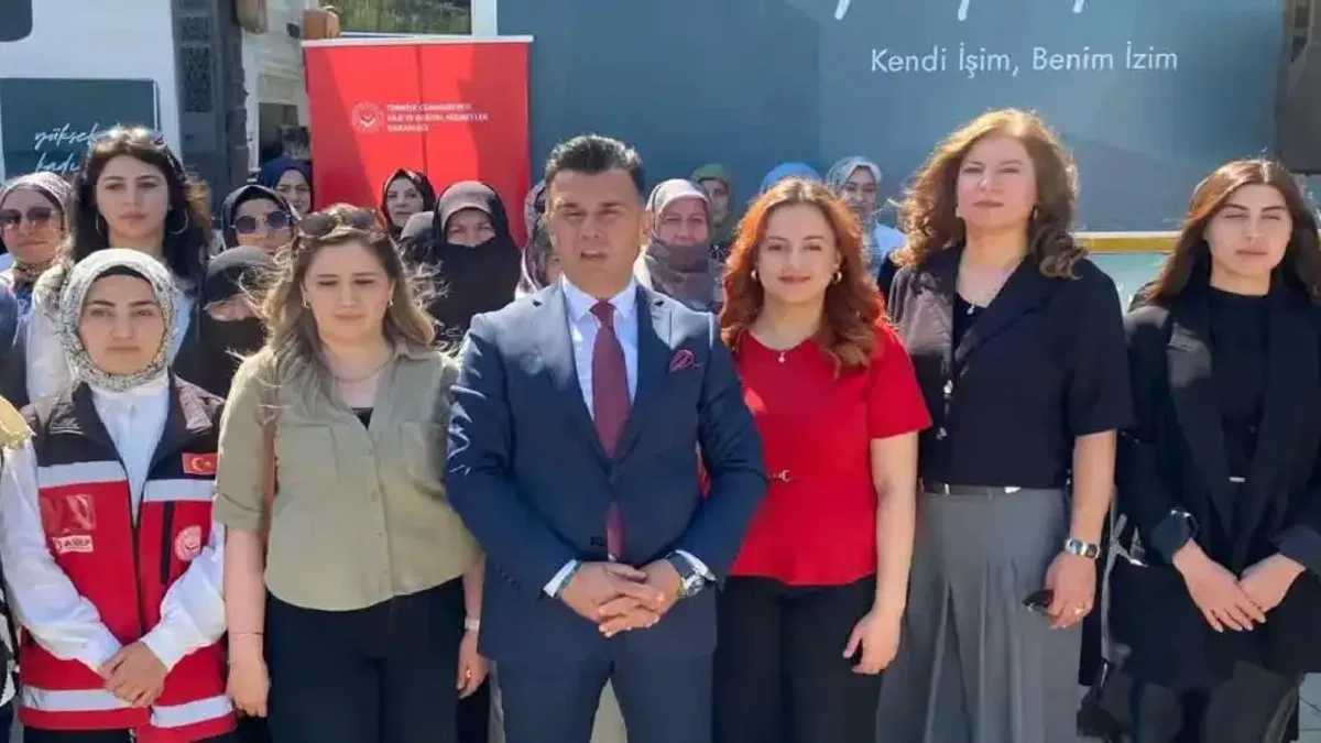 ‘Yükselen Kadınlar Girişimcilik Eğitim Tırı’ Erzurum'da