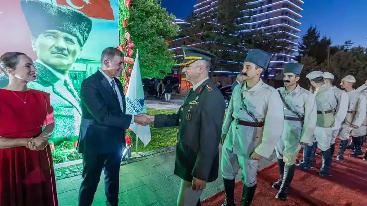 İzmir’de 9 Eylül coşkusu